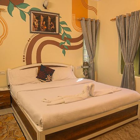 Thehimalayanliving Whistling Pines Hotell Mukteshwar Exteriör bild