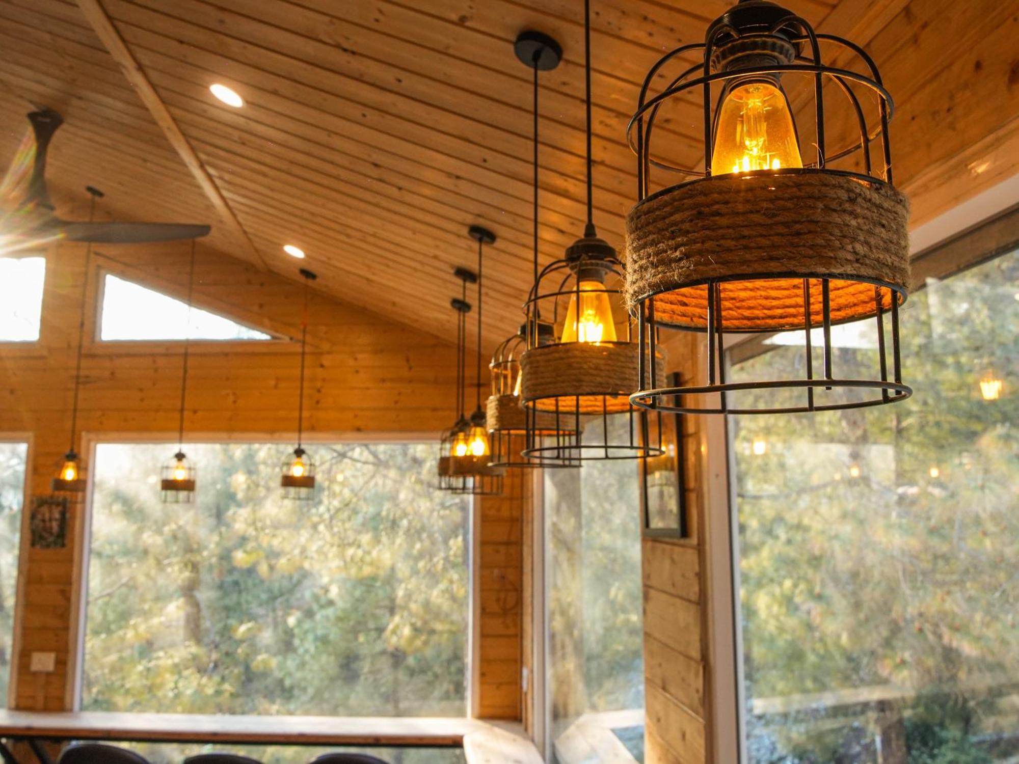 Thehimalayanliving Whistling Pines Hotell Mukteshwar Exteriör bild