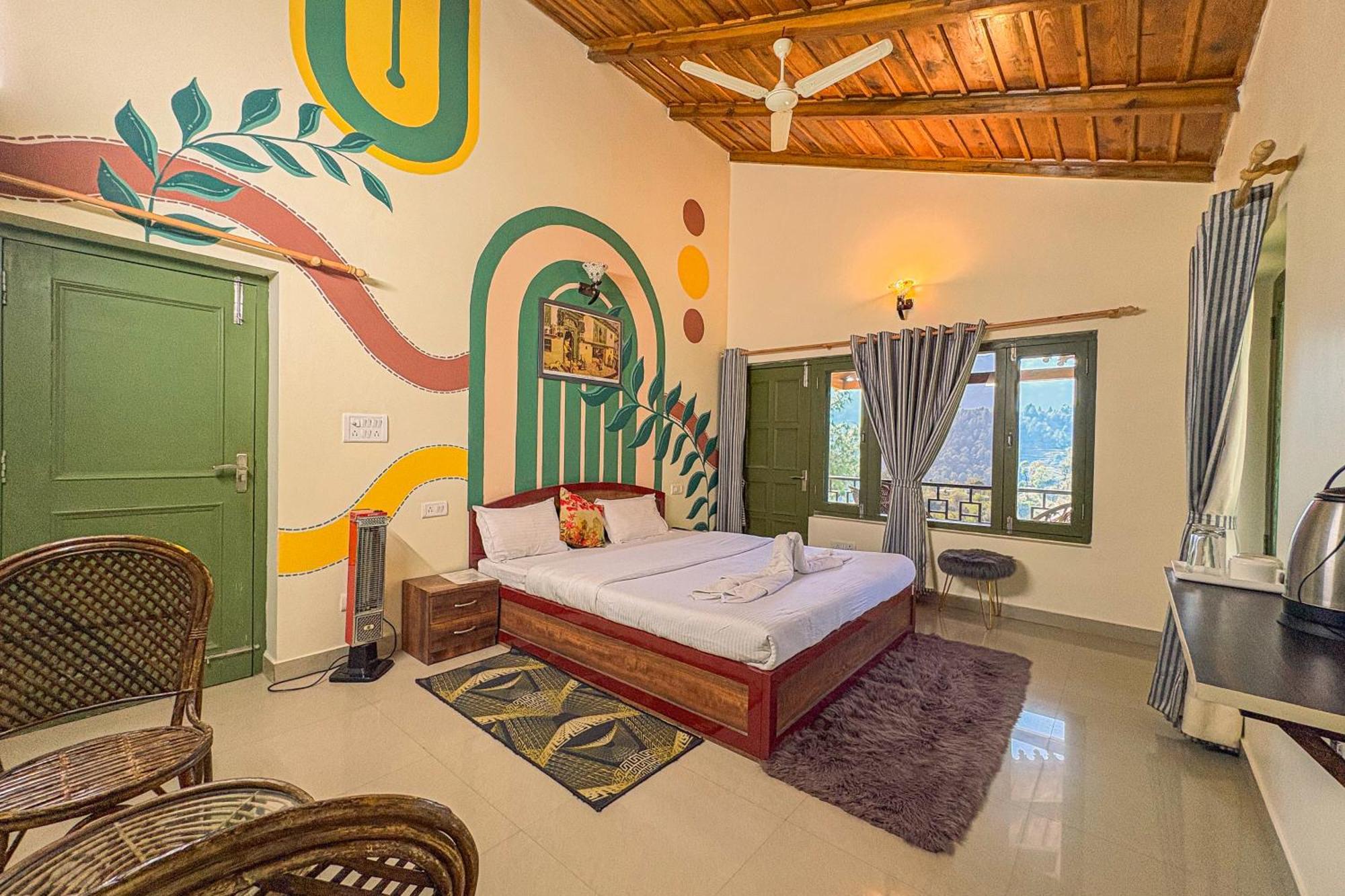 Thehimalayanliving Whistling Pines Hotell Mukteshwar Exteriör bild
